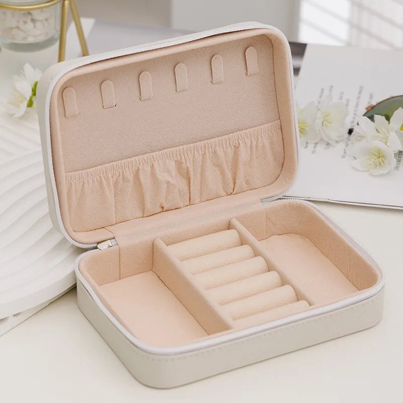 Fashion Women Portable Travel Jewelry Box PU Leather Necklace Ring Earrings Zipper Stotage Boxes Jewelry Display Cases Organizer